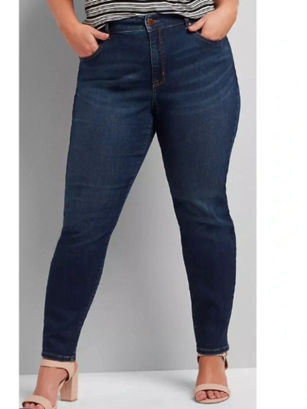 EVRI NWT Dark Wash Blue Denim Plus Size Skinny Jeans Pants